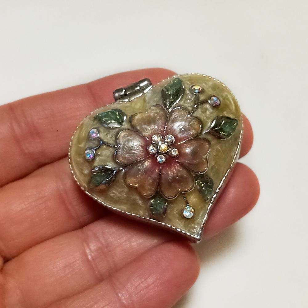 MONET heart shape trinket box